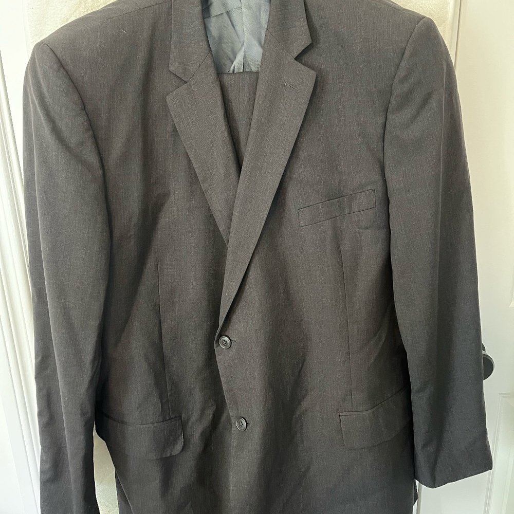 Wilke Rodriguez 2-piece mens suit